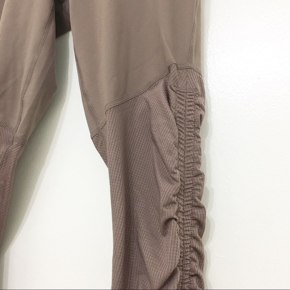 NWT Fabletics Cashel Foldover Powerform Leggings - Picture 4 of 9